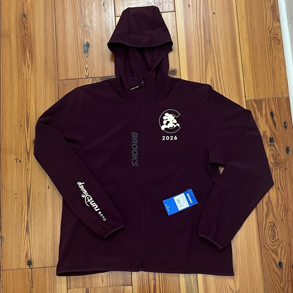 Brooks NWT Disney Run Hooded Zip Jacket - Burgundy